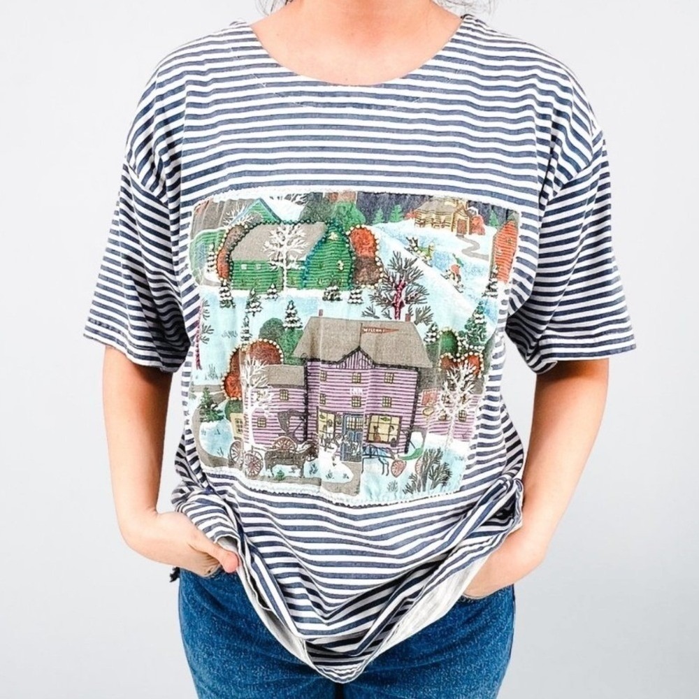 Vintage Relaxed Choices Blue White Striped Winter Village Graphic T-Shirt 22W